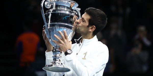  梅总温网决胜盘抢七，惊险捧起冠军奖杯