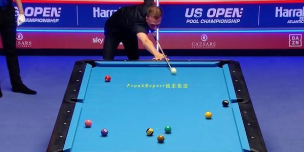  阿利亚西姆网前截击精妙，直落两盘横扫过关