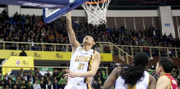  CBA季后赛首轮，广东大胜浙江晋级