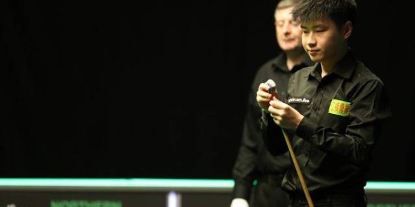  丘里奇ACE雨突袭，创纪录横扫晋级第二轮