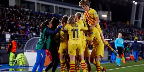  西甲国家德比，巴萨主场大胜皇马