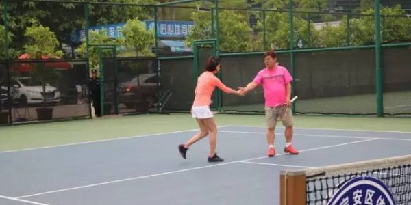  青少年网球积分赛启动，覆盖全国三十个城市