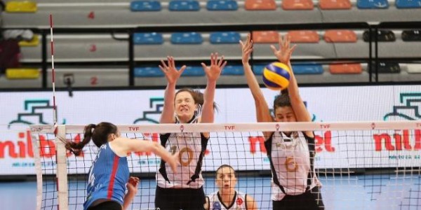  黑马逆袭淘汰卫冕冠军，爆冷震撼足坛