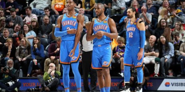  保罗双打搭档默契配合勇夺冠军