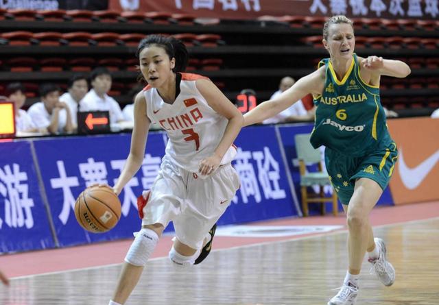  女子篮球联赛崛起，巾帼英雄不让须眉