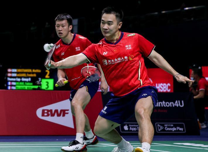  郑钦文逆转晋级八强，创造历史佳绩