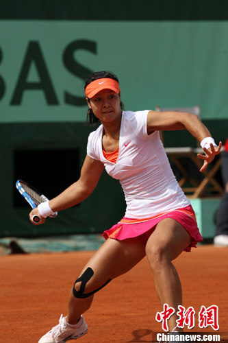  科达直落两盘轻取草地热身赛冠军