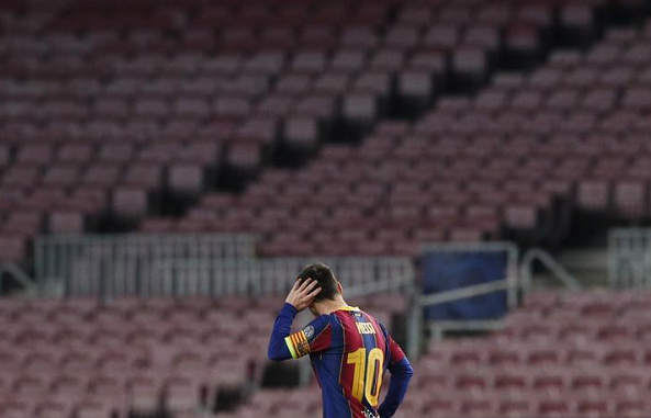  巴黎圣日耳曼凭借姆巴佩帽子戏法逆转取胜